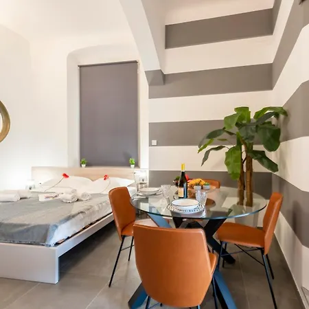 Appartamento Giannini House Next To Aquarium - Happy *